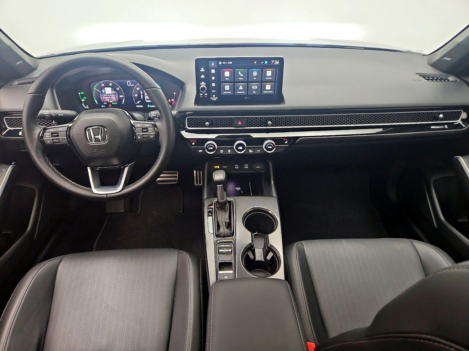 Apple CarPlay® & Android Auto™
