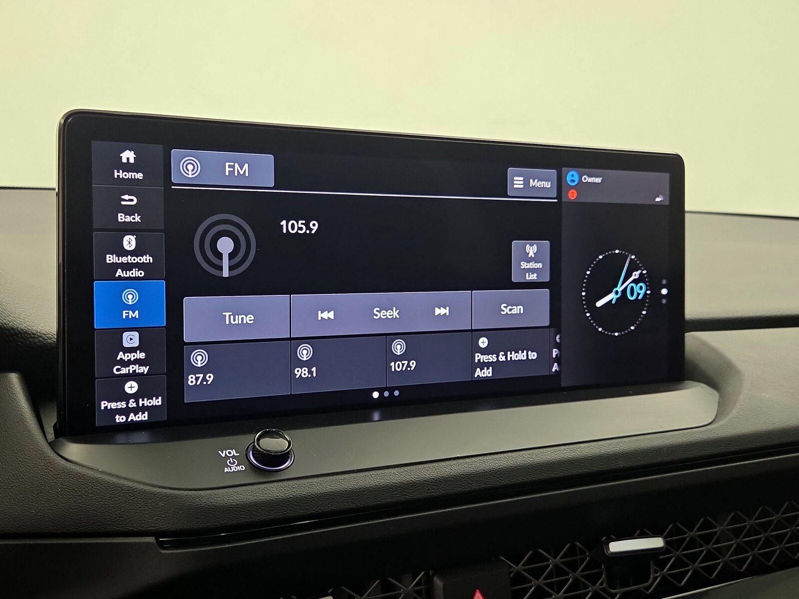 2025 Honda Accord Hybrid Sport-L - Photo 15
