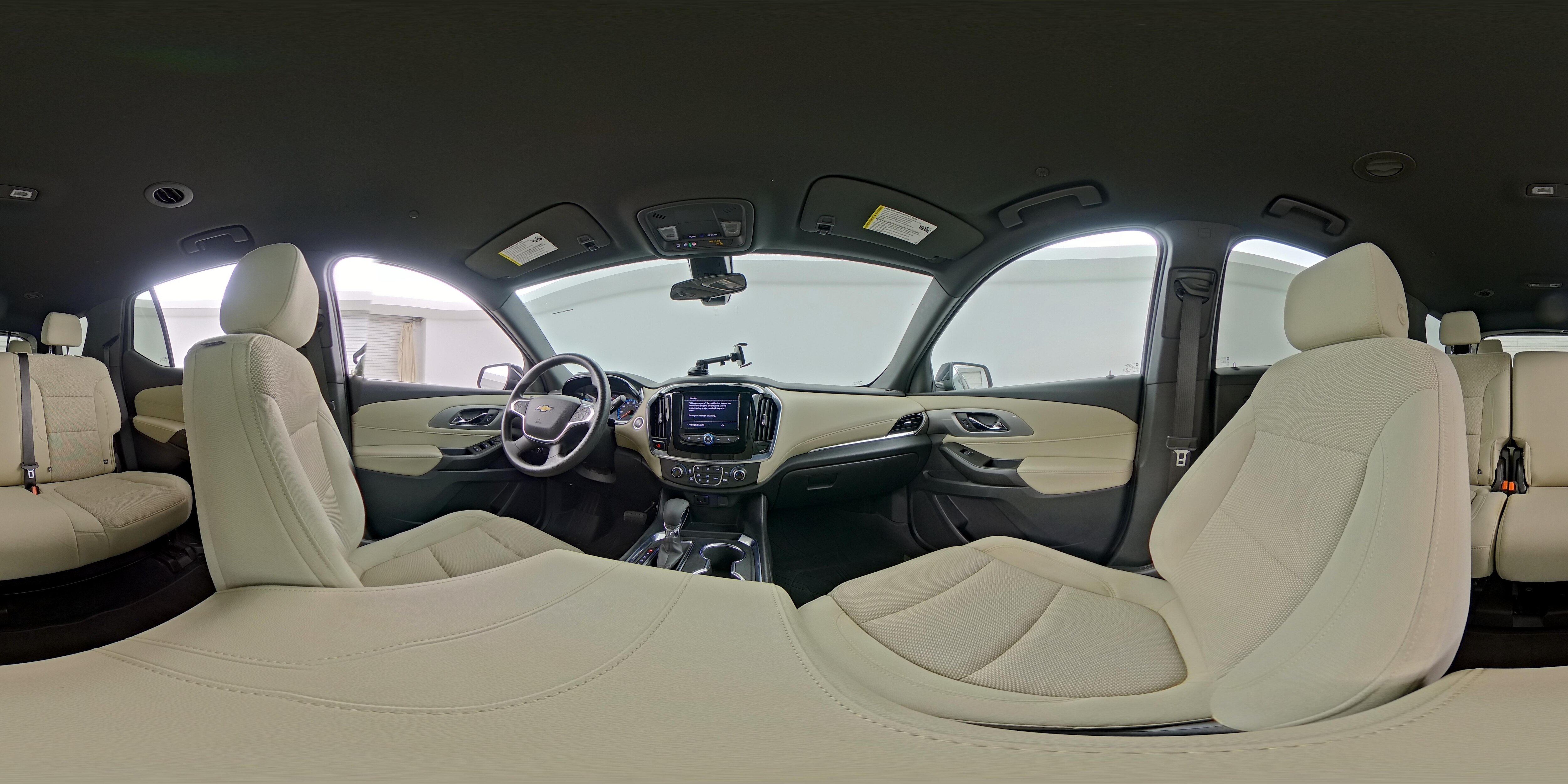 2022 Chevrolet Traverse LS - Photo 26