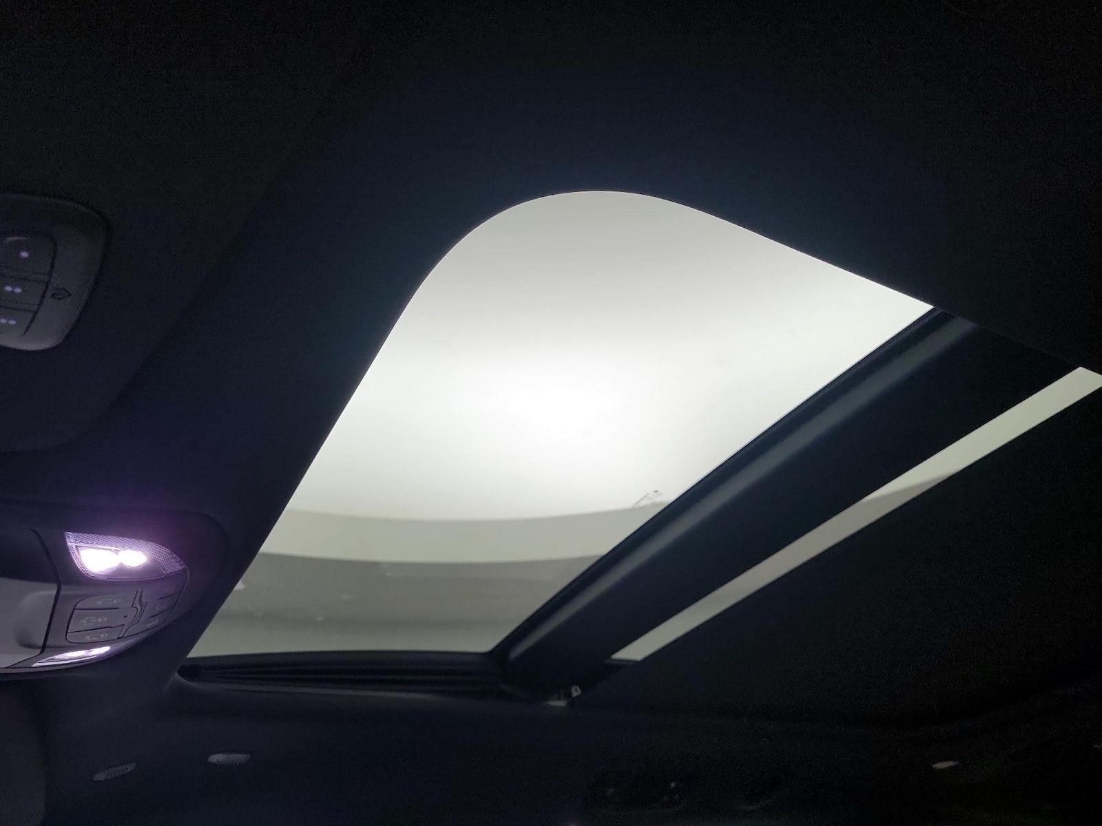 Panoramic Sunroof