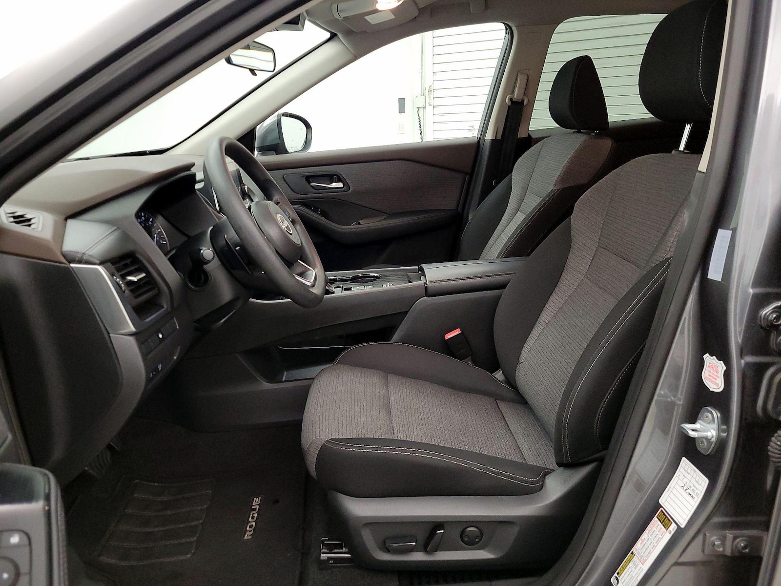 Power Seat(s) & Side Airbags