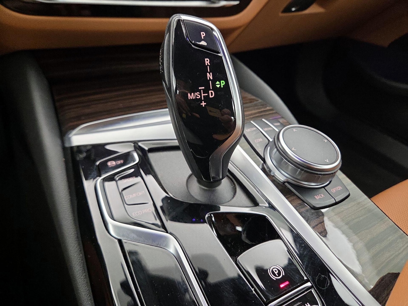 2023 BMW 5 Series 530i - Photo 19