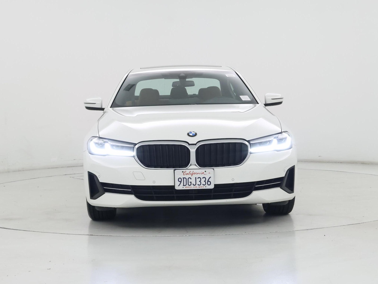 2023 BMW 5 Series 530i - Photo 6