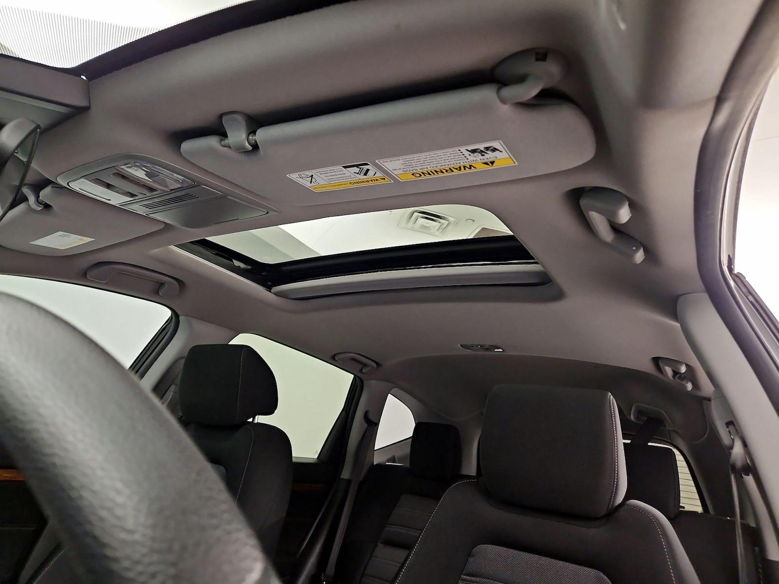 Sunroof(s) & Overhead Airbags