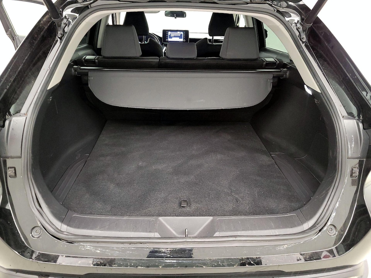 Trunk/Cargo (Seats Up)