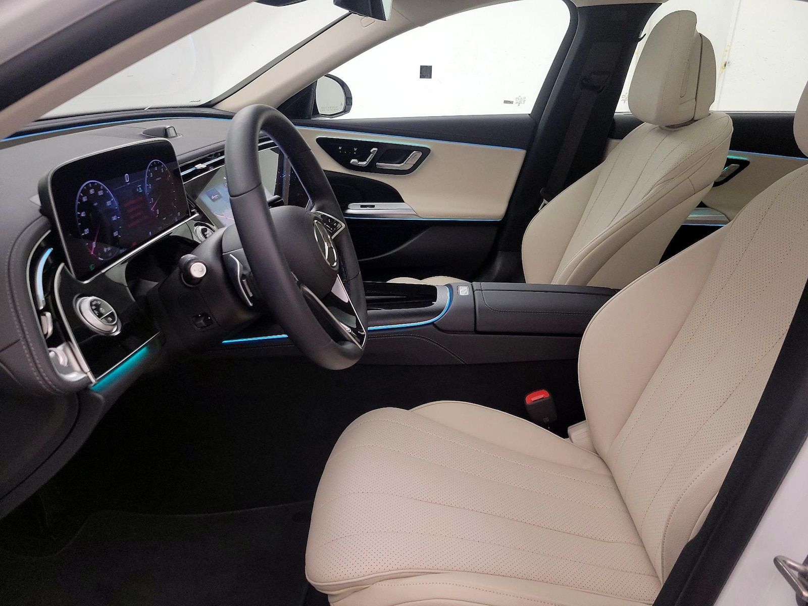 Power Seat(s) & A/C Seat(s)