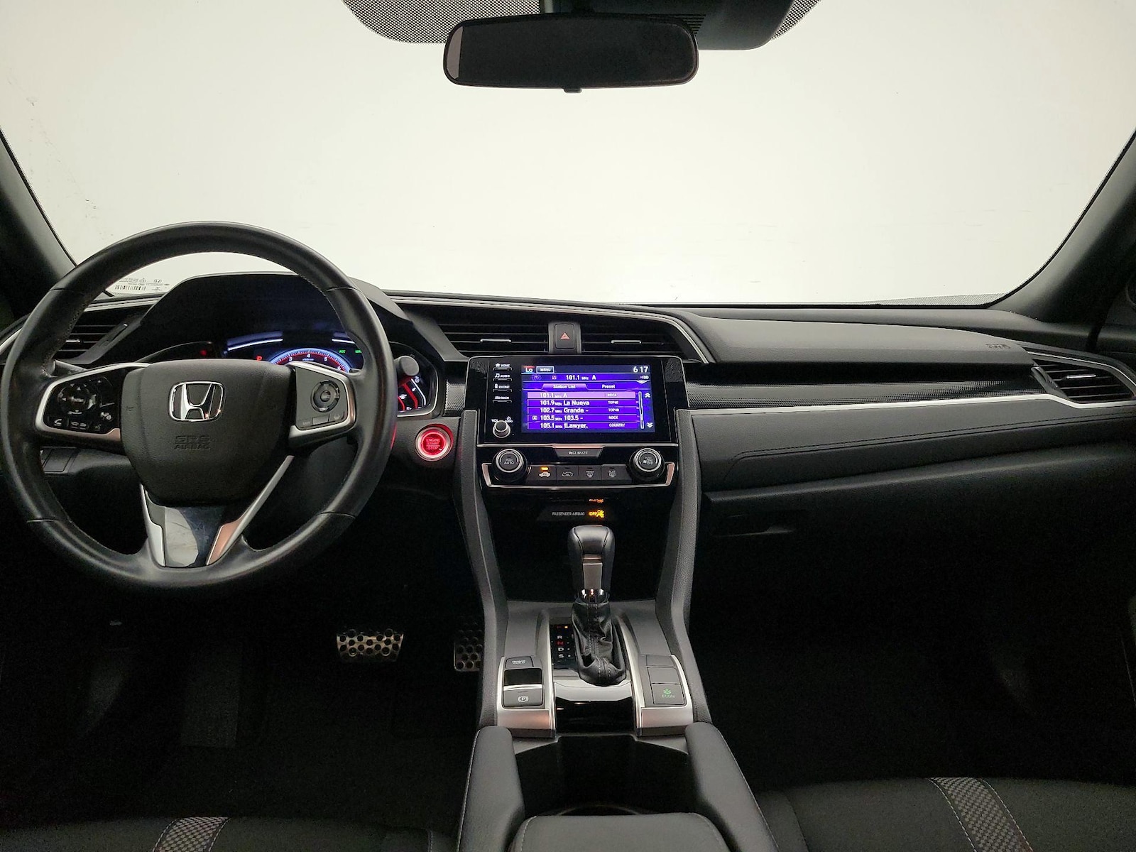 Apple CarPlay® & Android Auto™