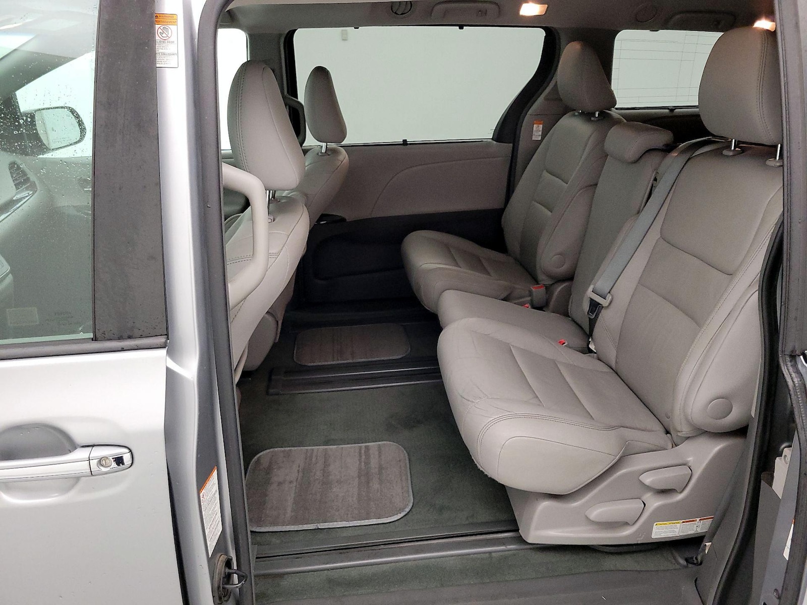Rear Air Conditioning