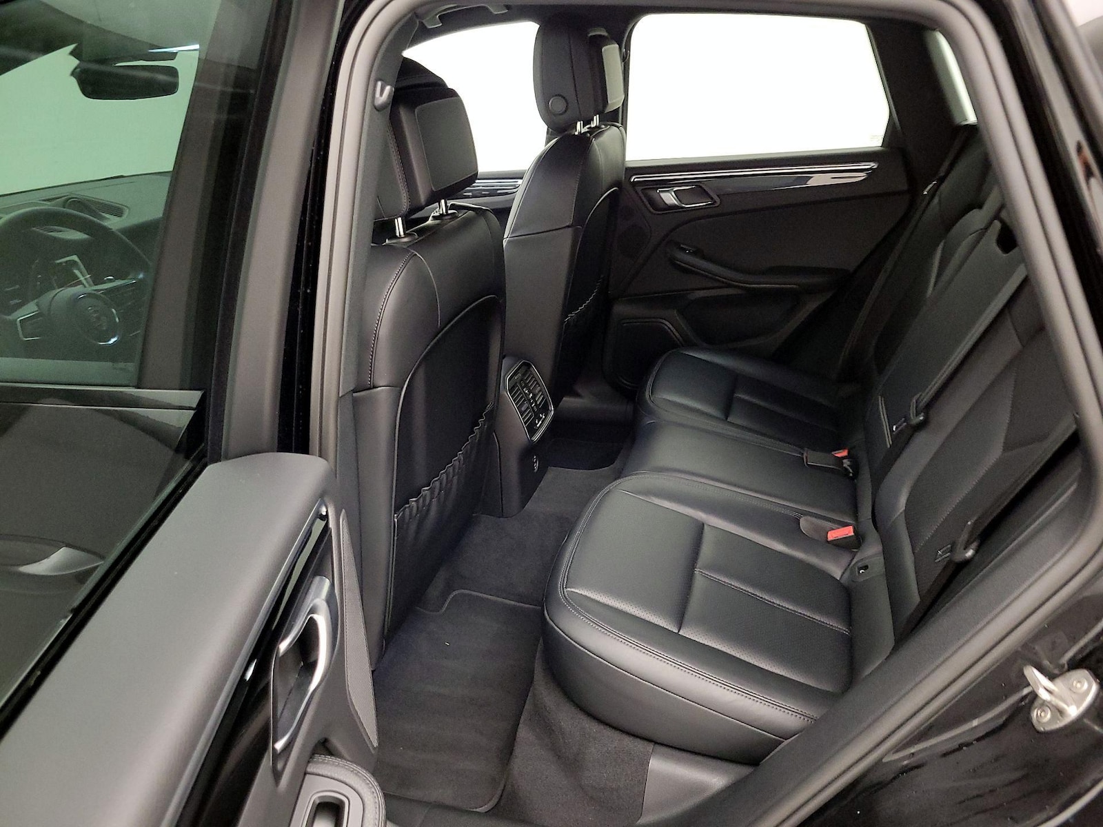 Rear Air Conditioning
