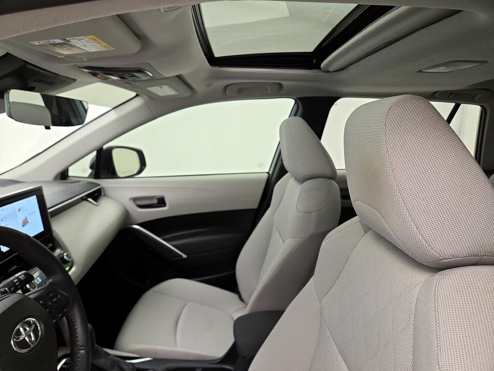 Sunroof(s) & Overhead Airbags