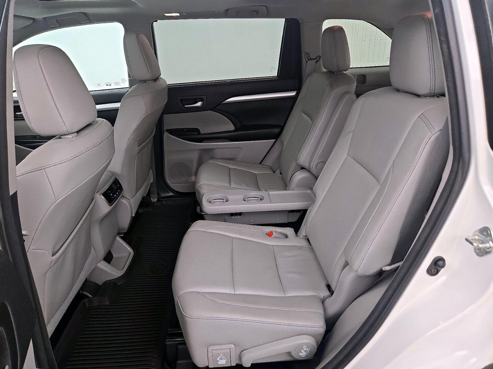 Rear Air Conditioning