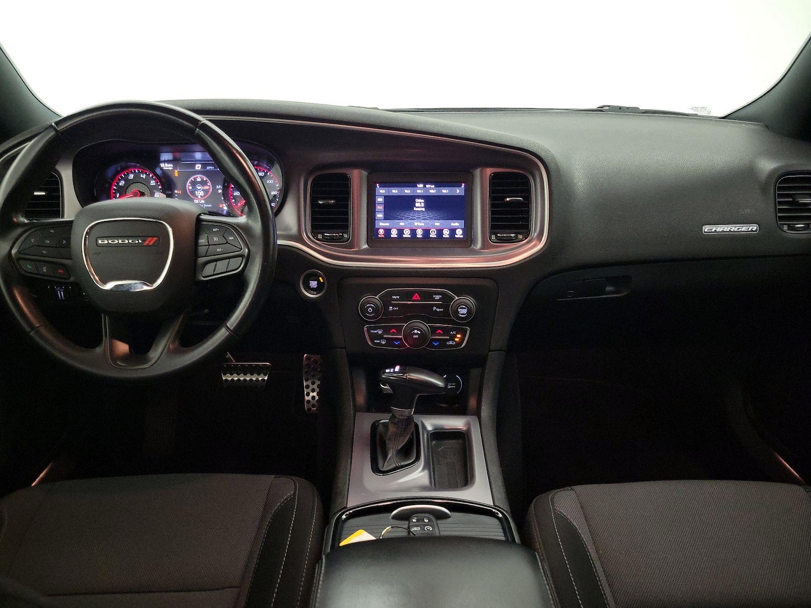 Apple CarPlay® & Android Auto™