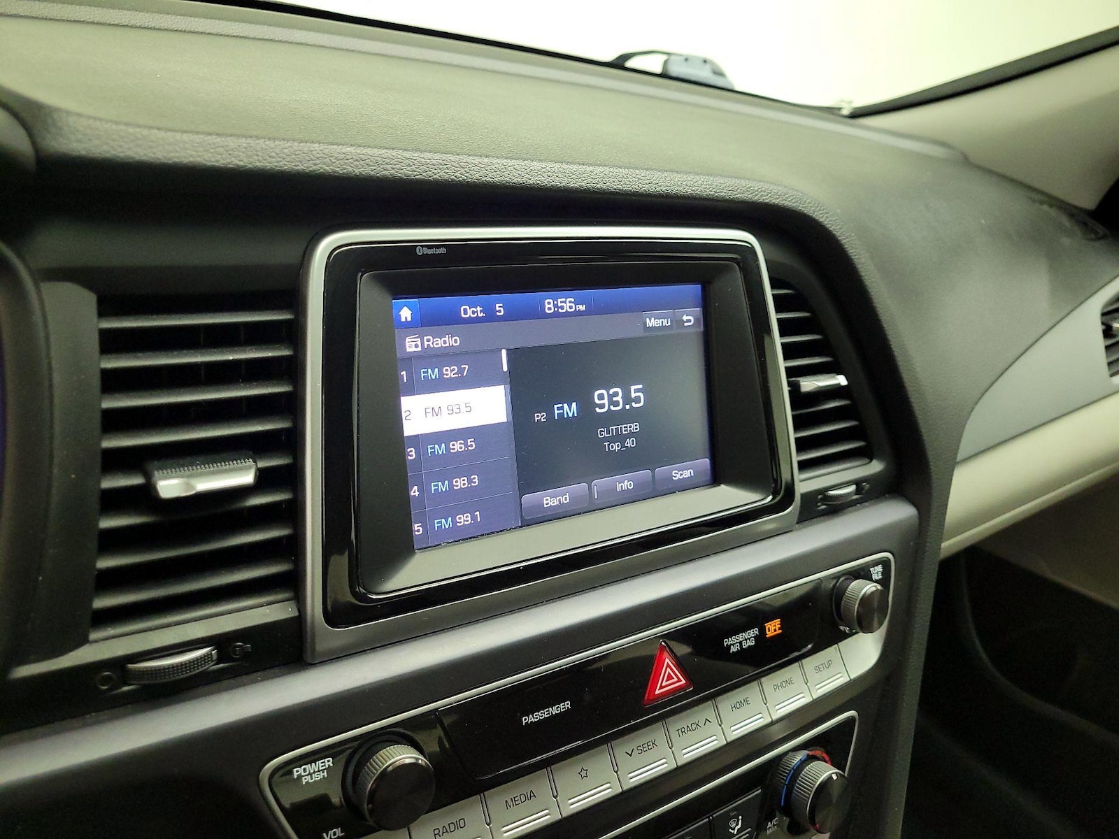 2019 Hyundai Sonata SE - Photo 16