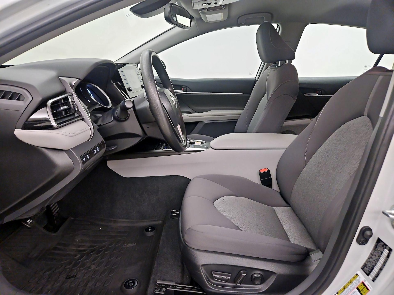 Power Seat(s) & Side Airbags