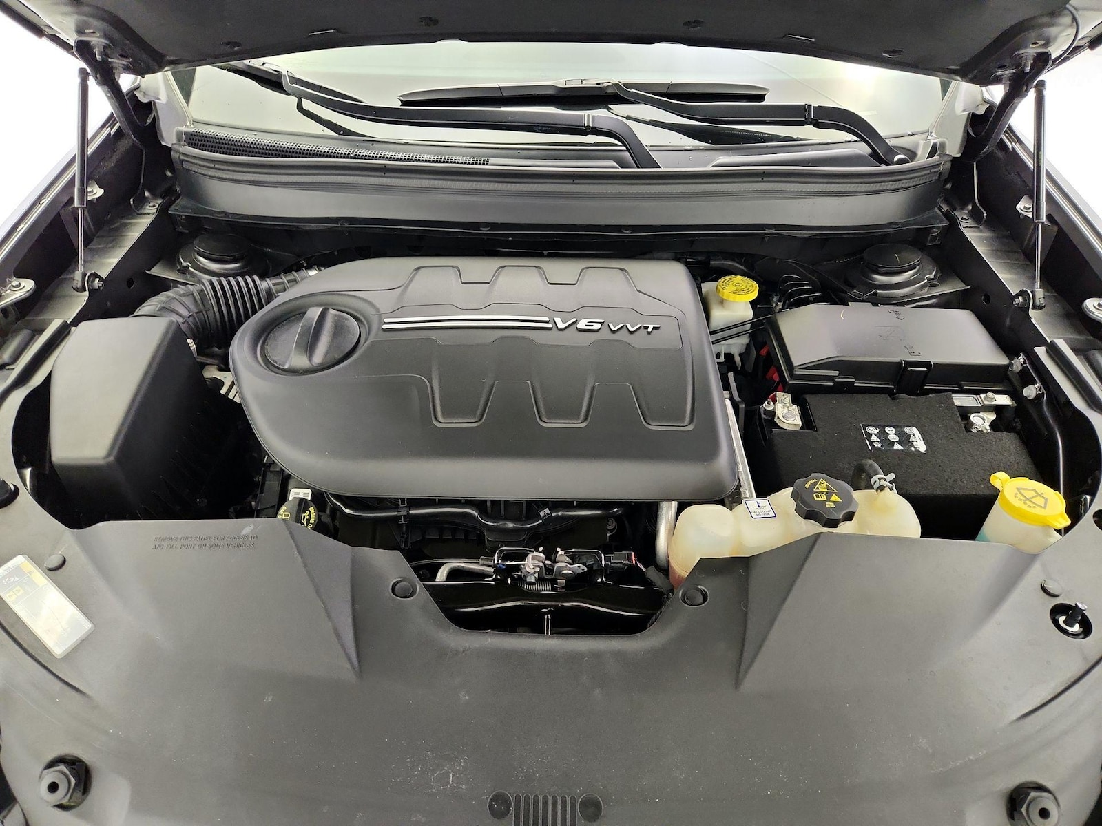 2021 Jeep Cherokee Latitude Lux - Photo 23