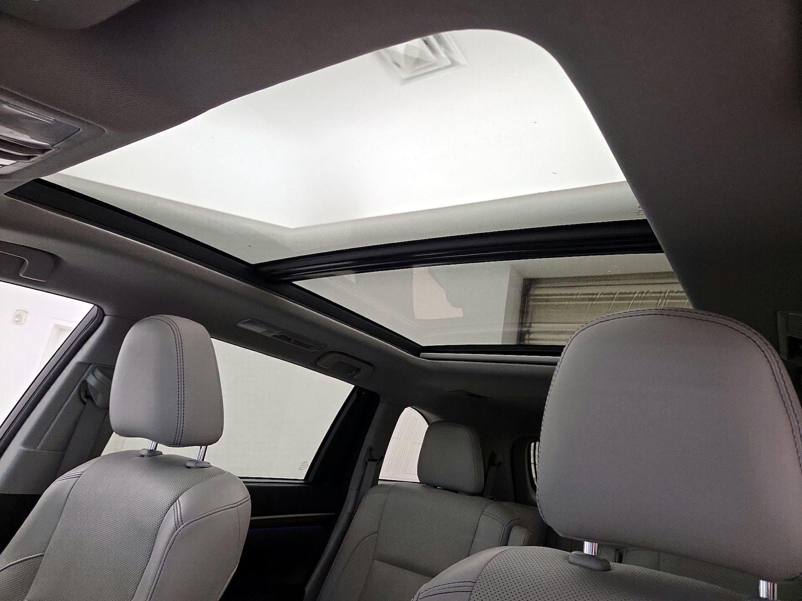 Panoramic Sunroof