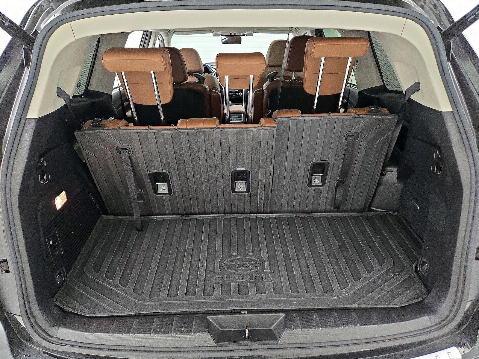 2021 Subaru Ascent Touring - Photo 24
