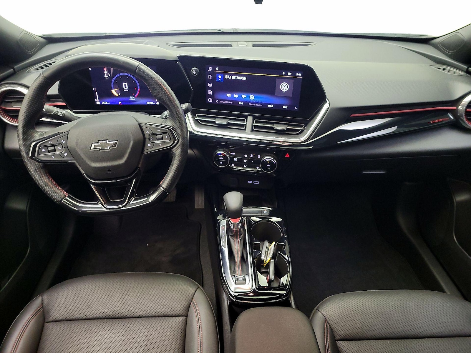 2025 Chevrolet Trax RS - Photo 10
