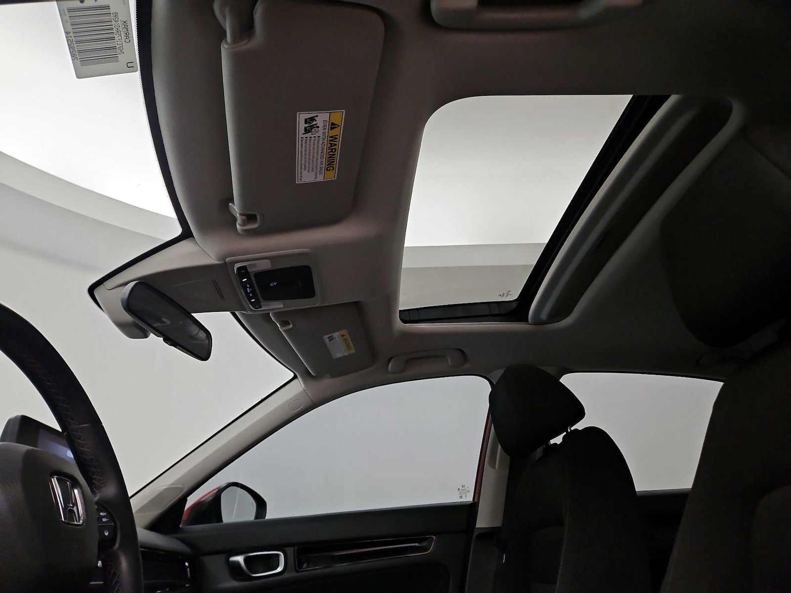 Sunroof(s) & Overhead Airbags