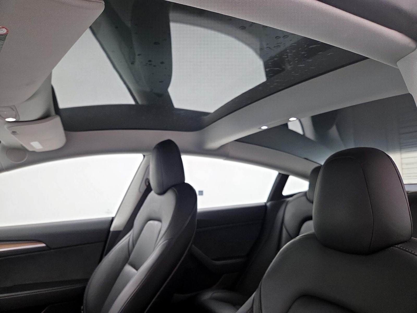 Skylight(s) & Overhead Airbags