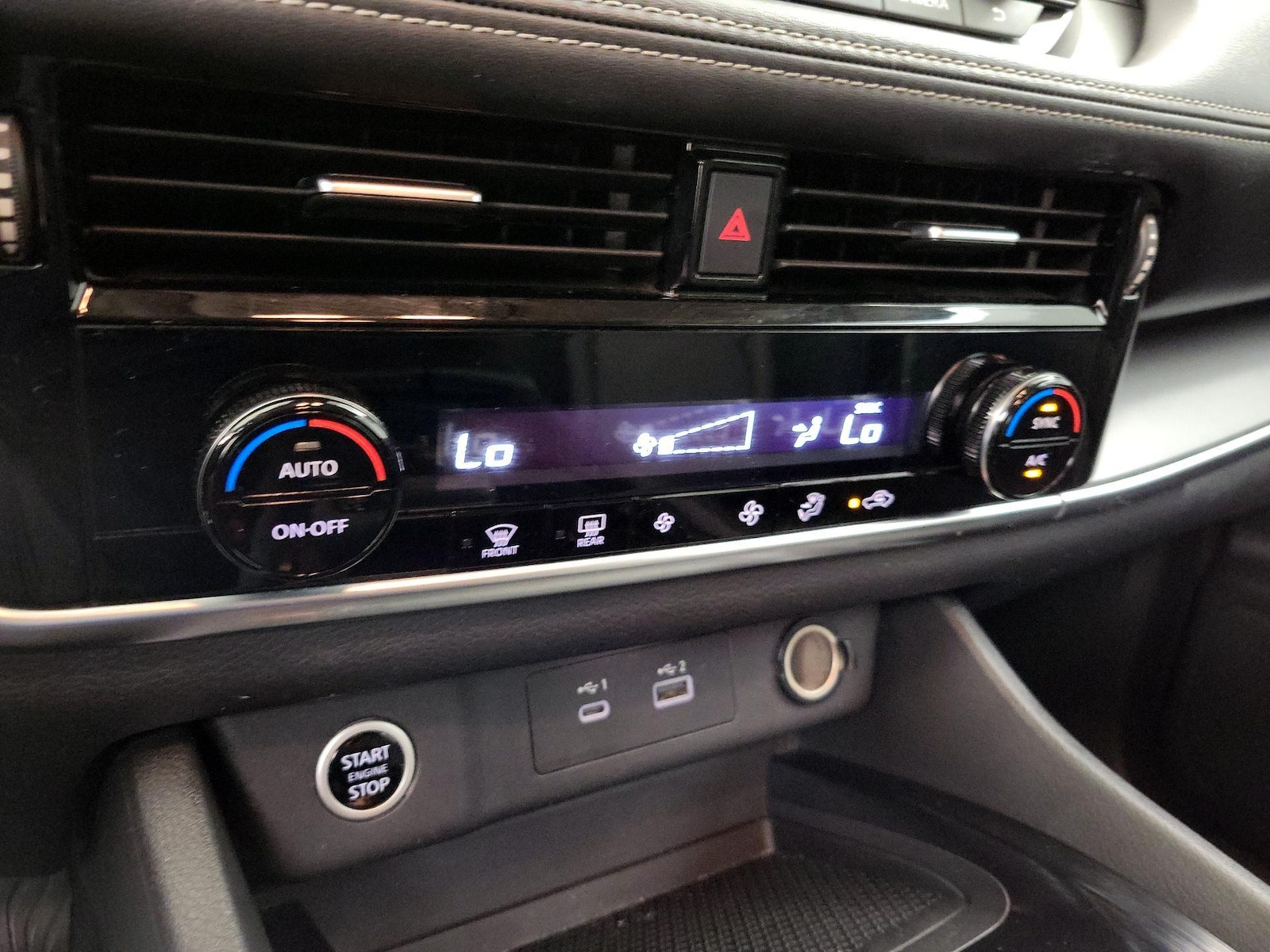 2022 Nissan Rogue SV - Photo 17