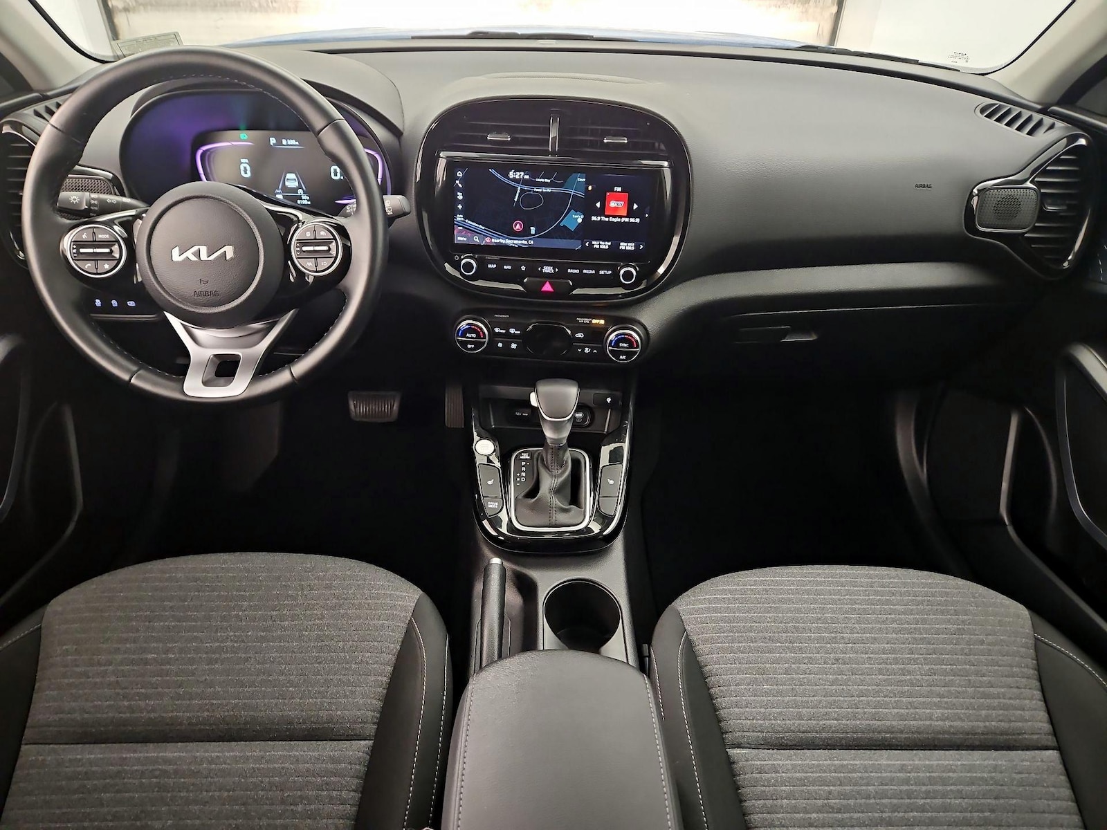 Apple CarPlay® & Android Auto™