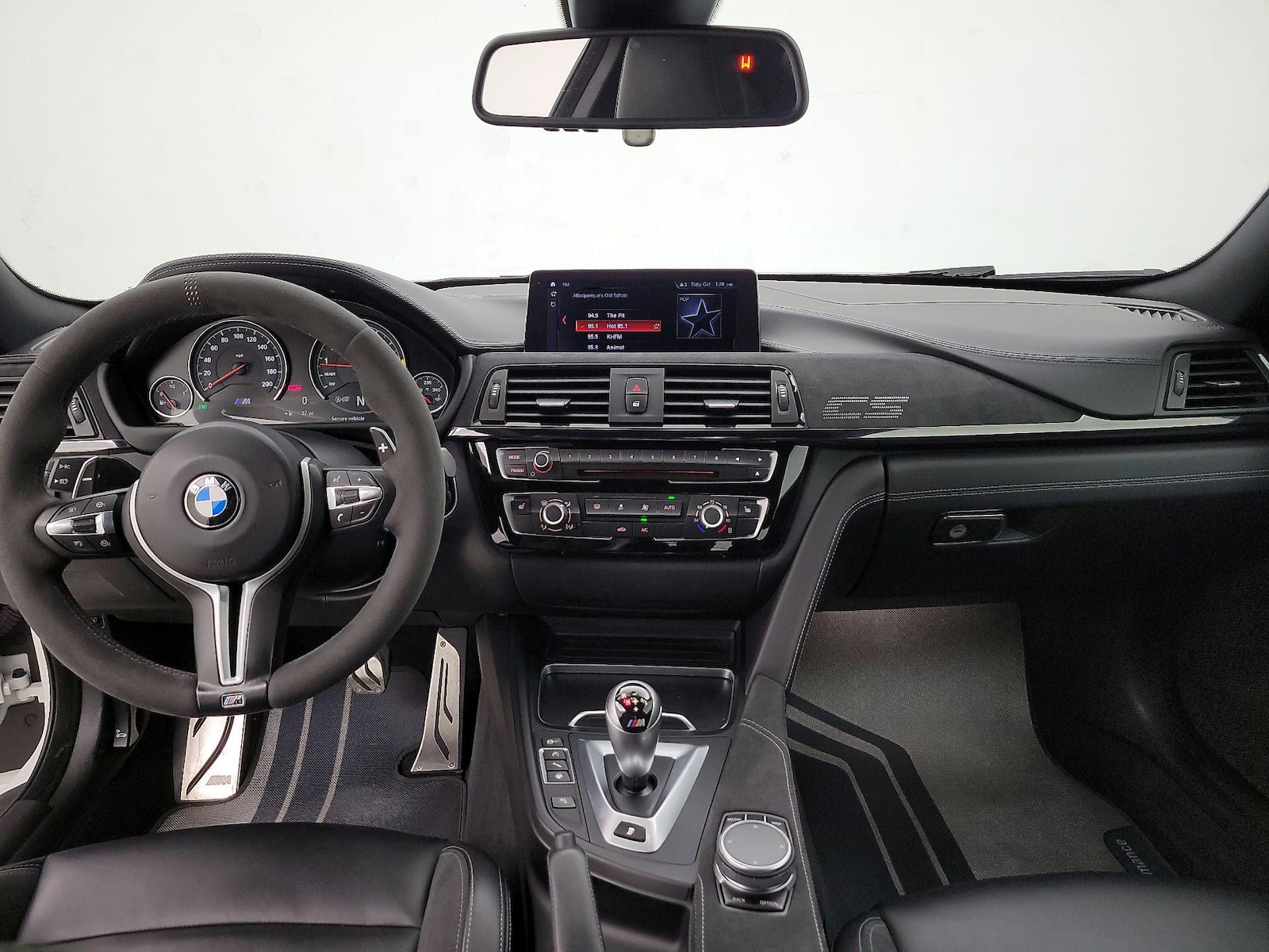 Apple CarPlay®