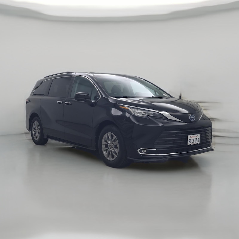 2023 Toyota Sienna Hybrid XLE