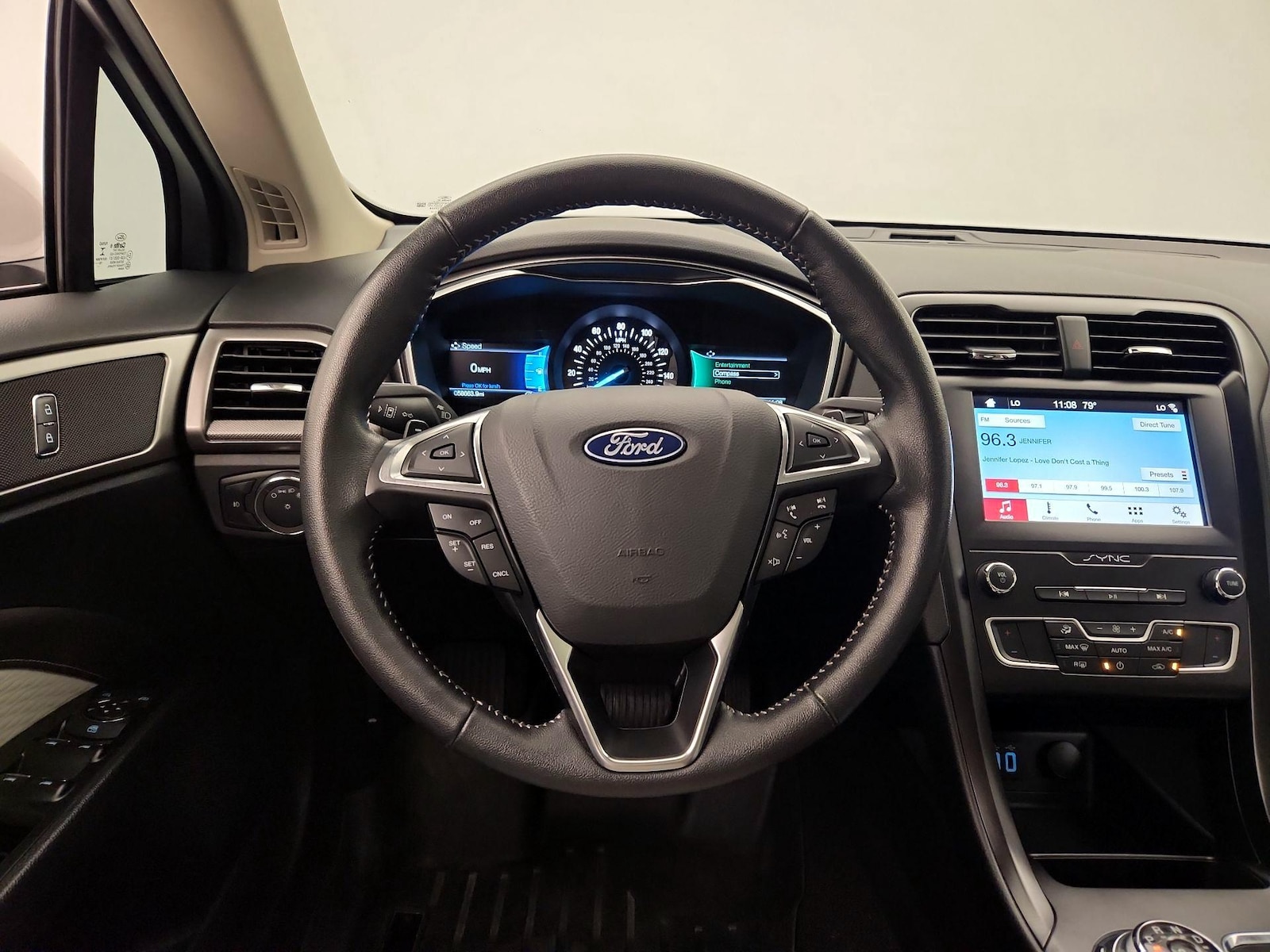 2019 Ford Fusion SE - Photo 11