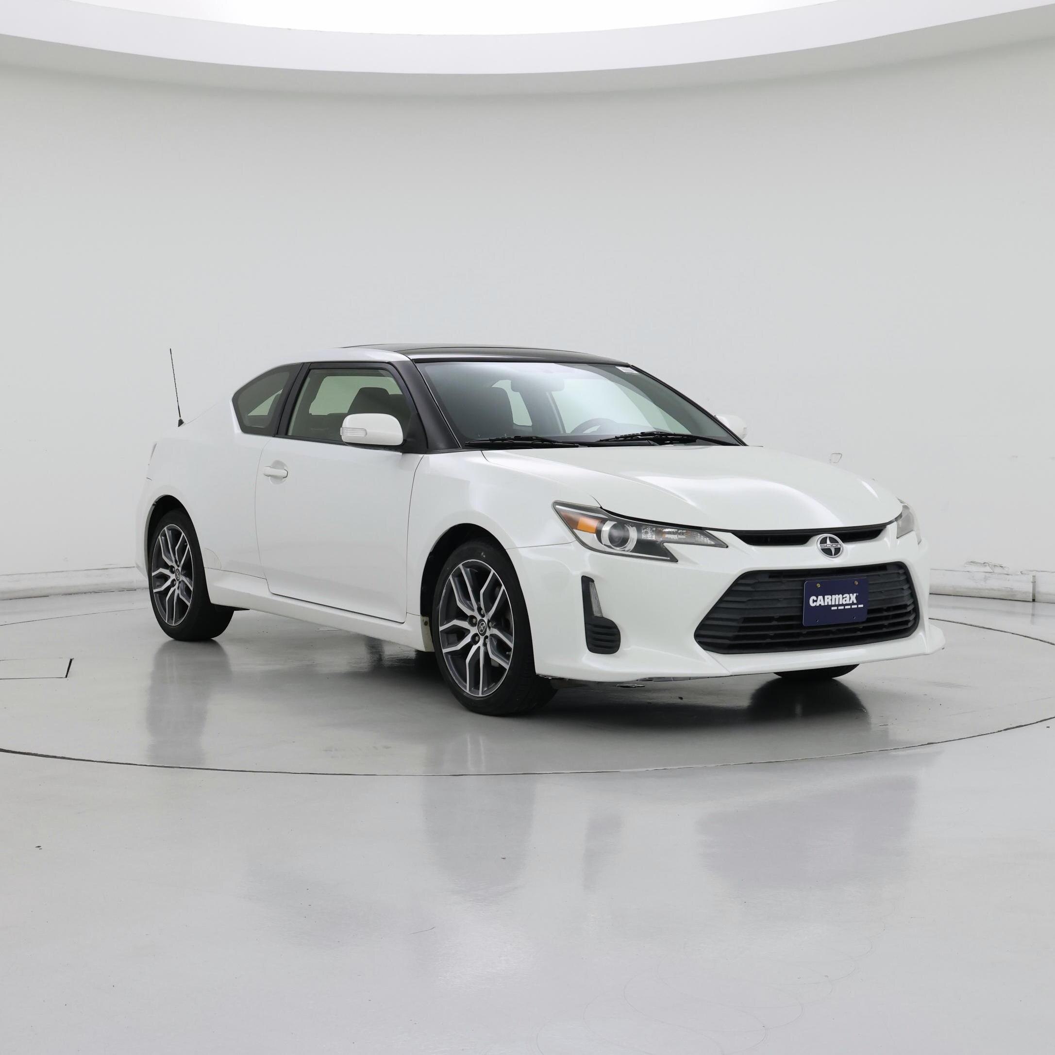White 2015 Scion tC Coupe Front-Wheel Drive Automatic