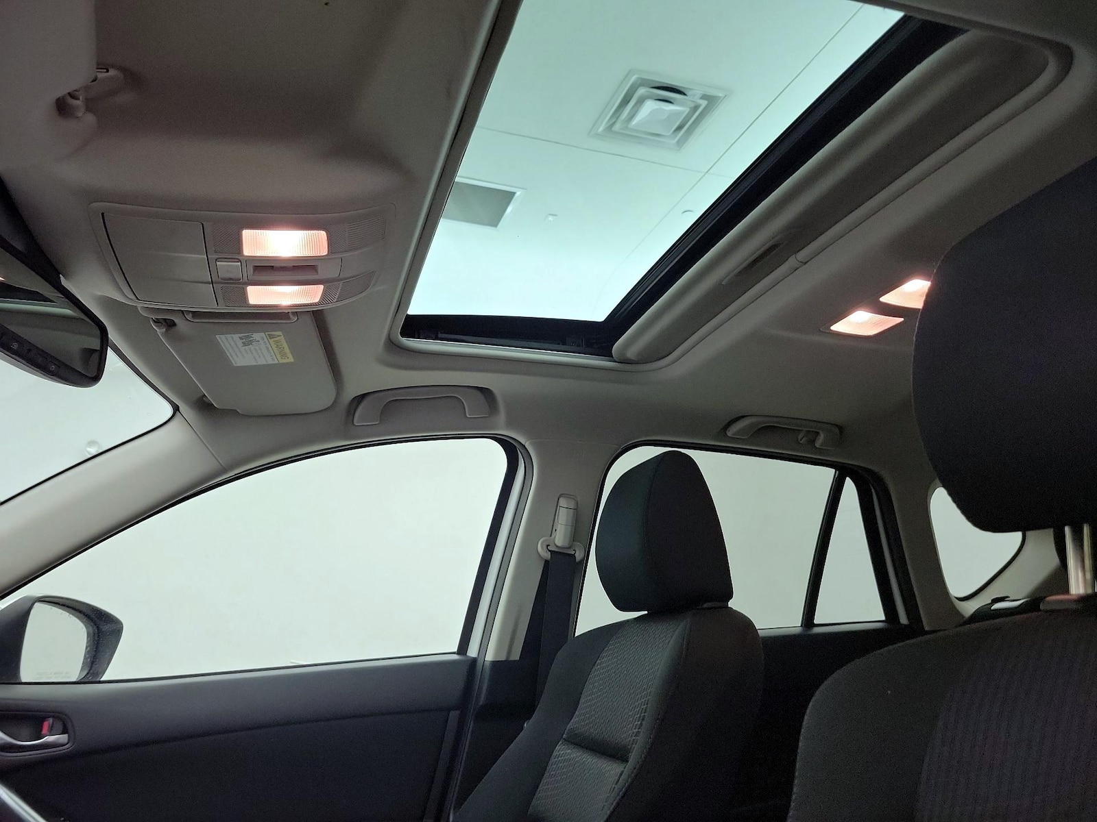 Sunroof(s) & Overhead Airbags