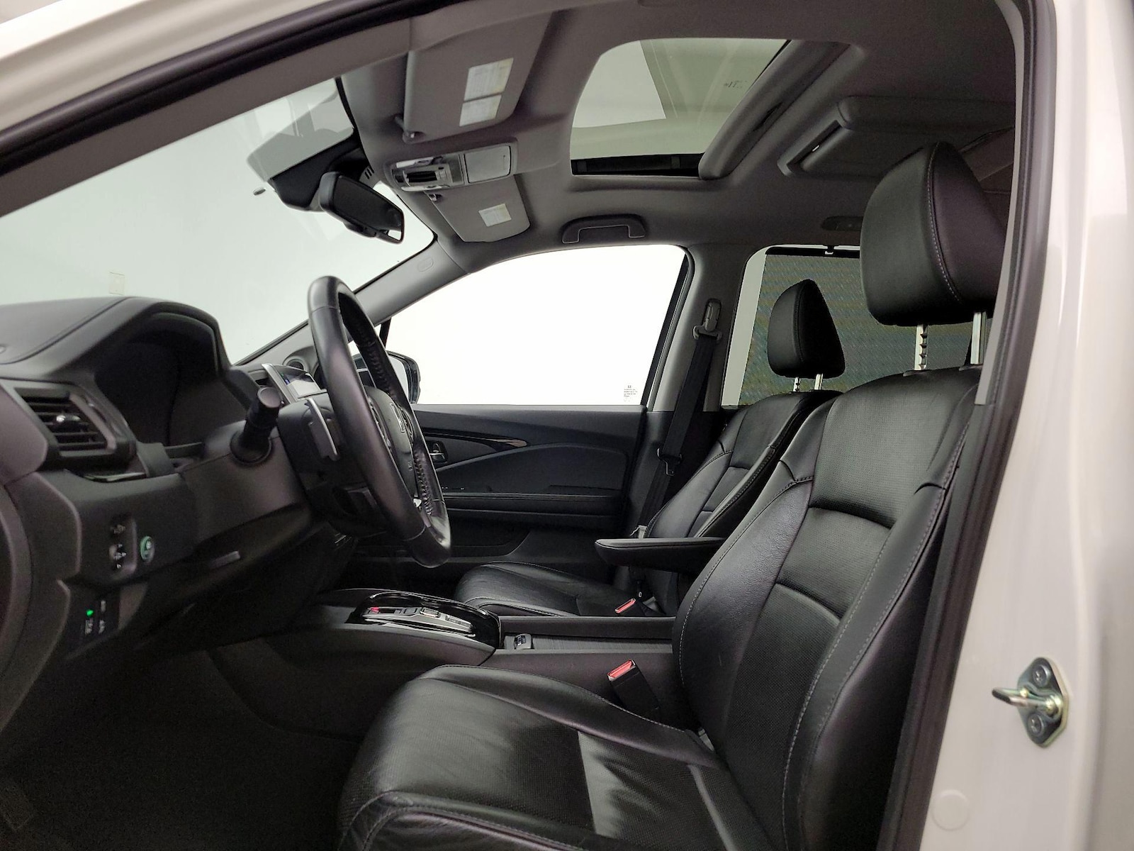 Sunroof(s) & Skylight(s)