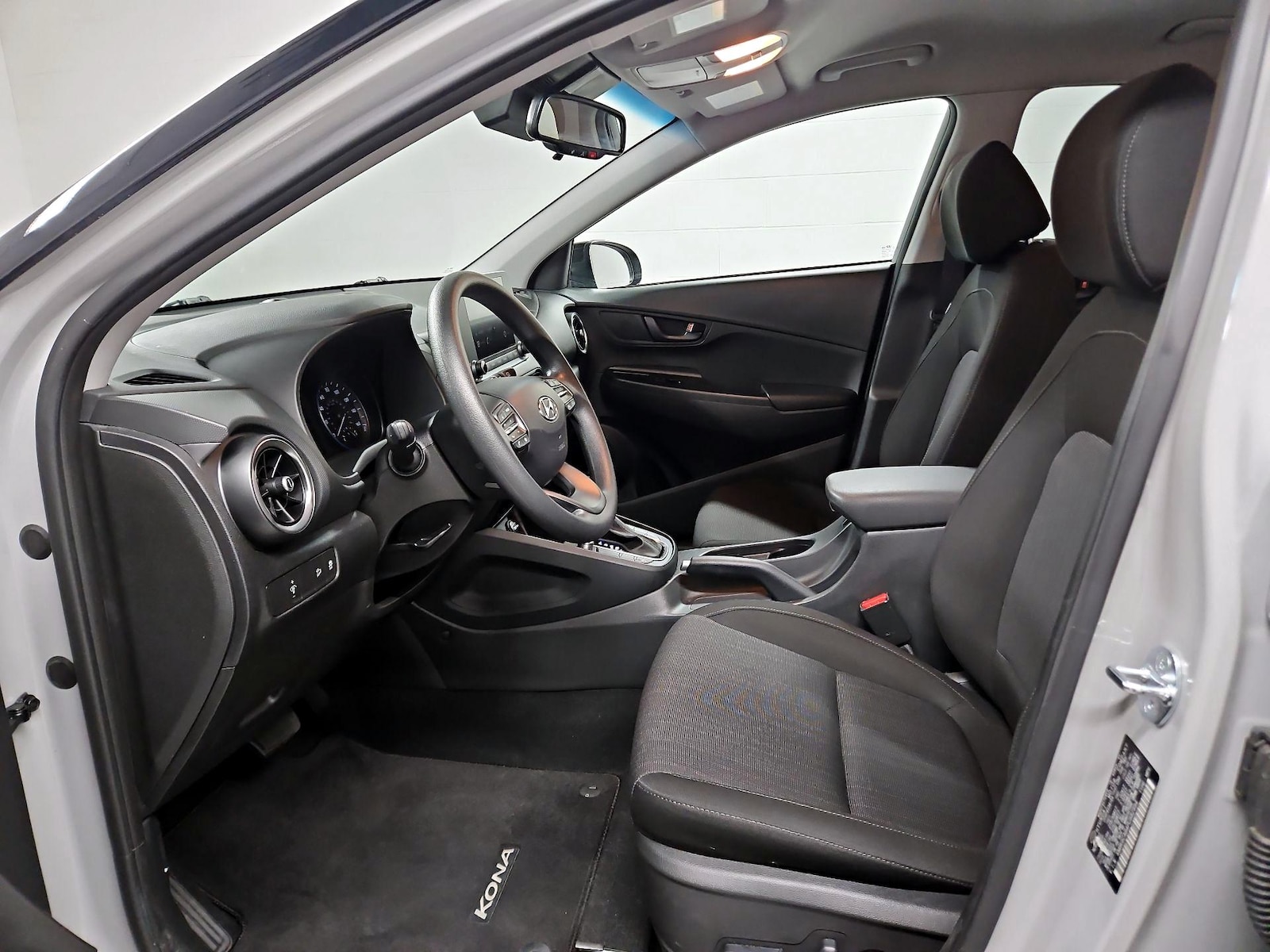 Power Seat(s) & Side Airbags