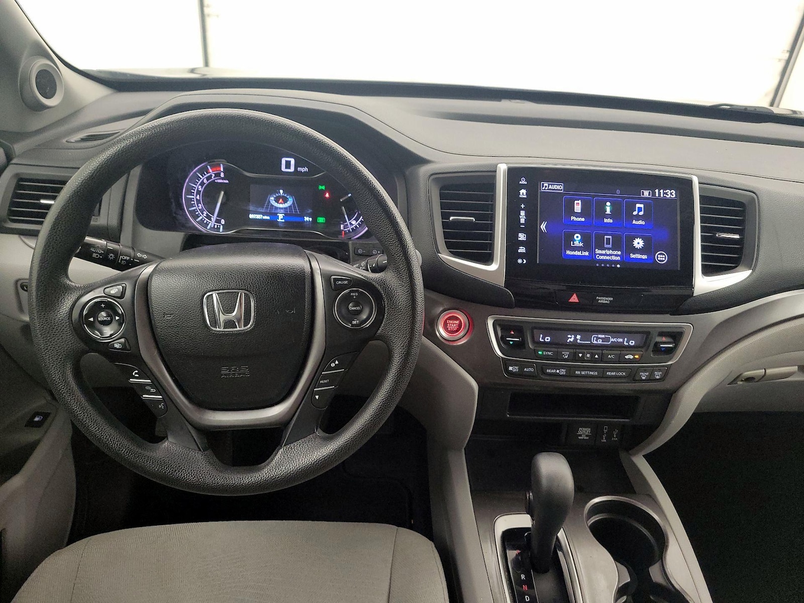 Apple CarPlay® & Android Auto™