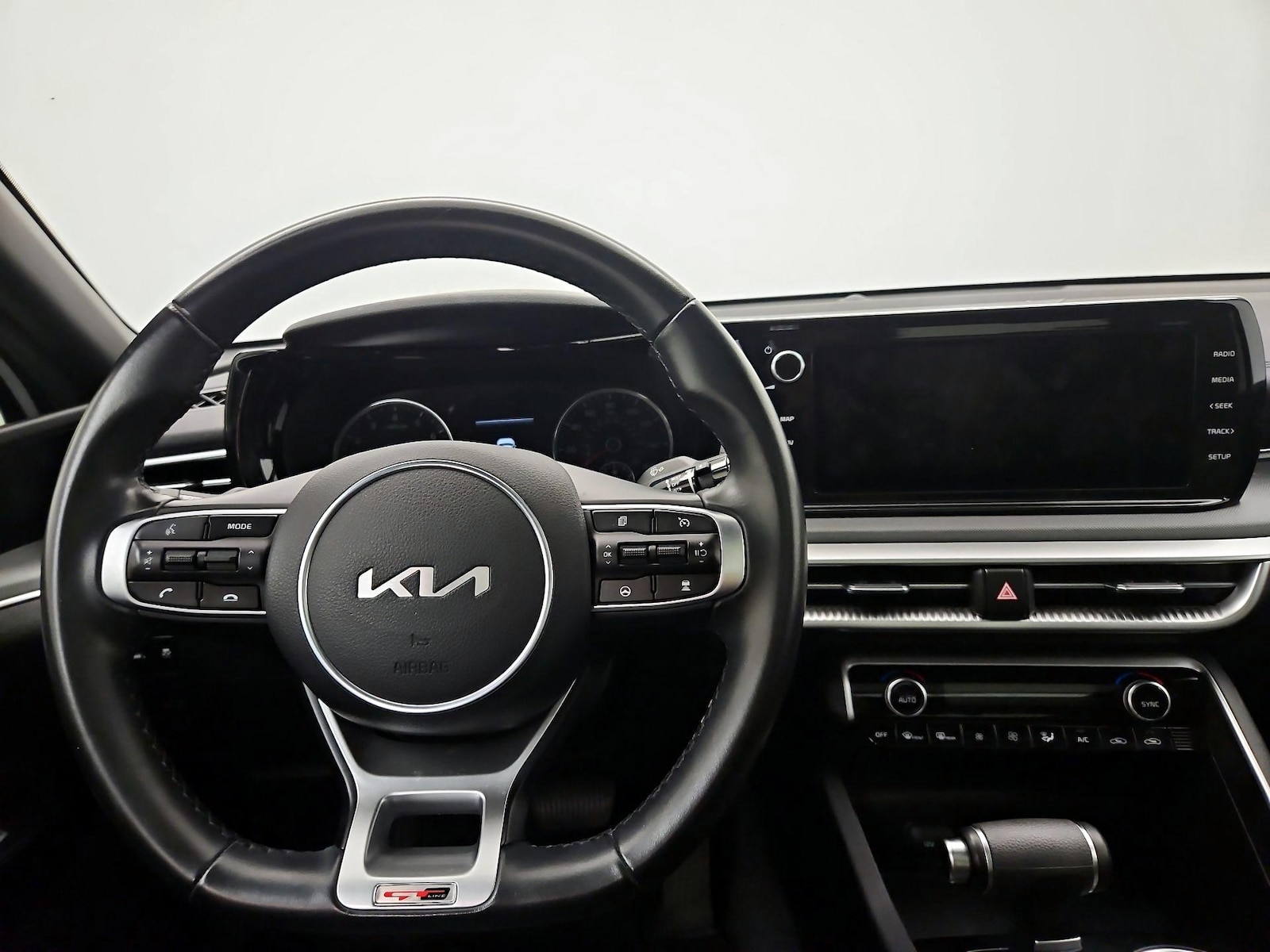 Apple CarPlay® & Android Auto™