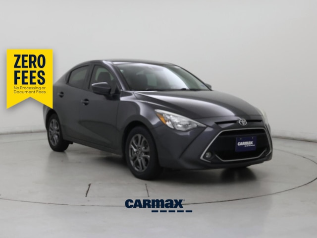 Gray 2020 Toyota Yaris Sedan Front-Wheel Drive Automatic