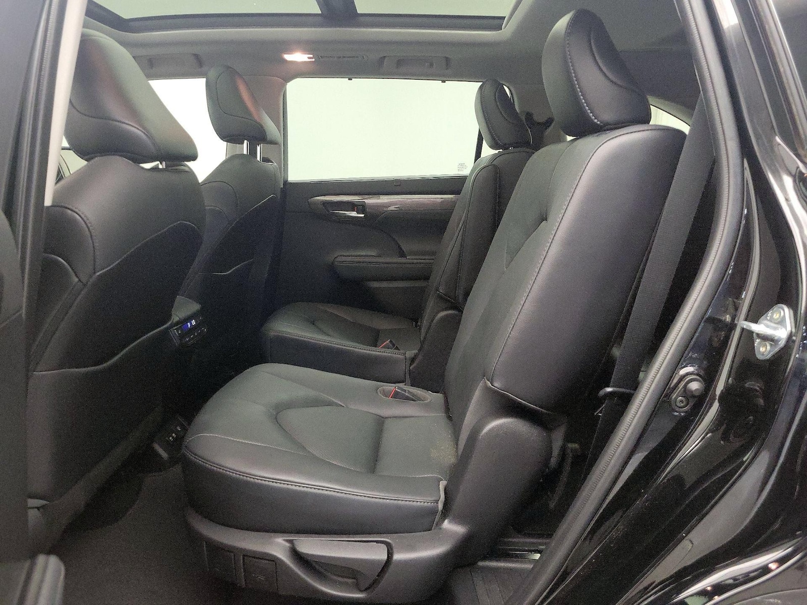Rear Air Conditioning