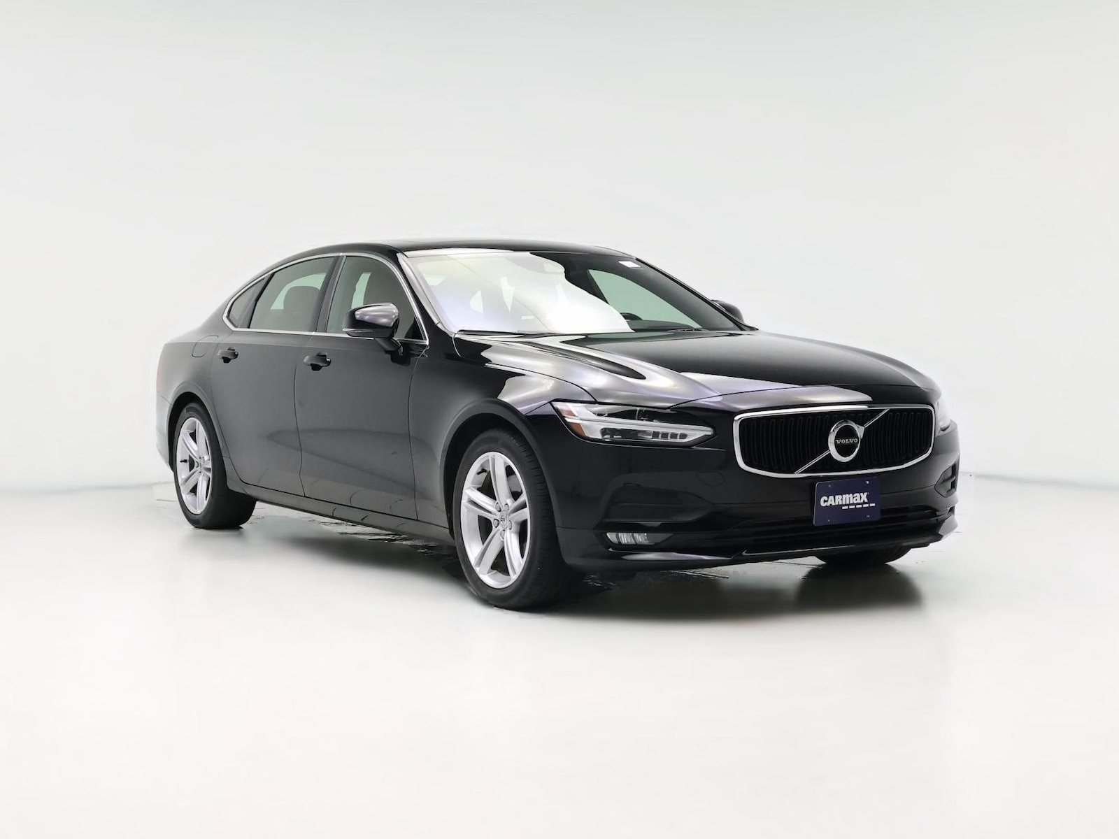 2018 Volvo S90 Momentum