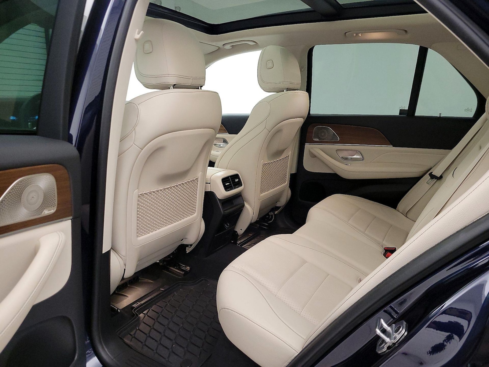 Rear Air Conditioning