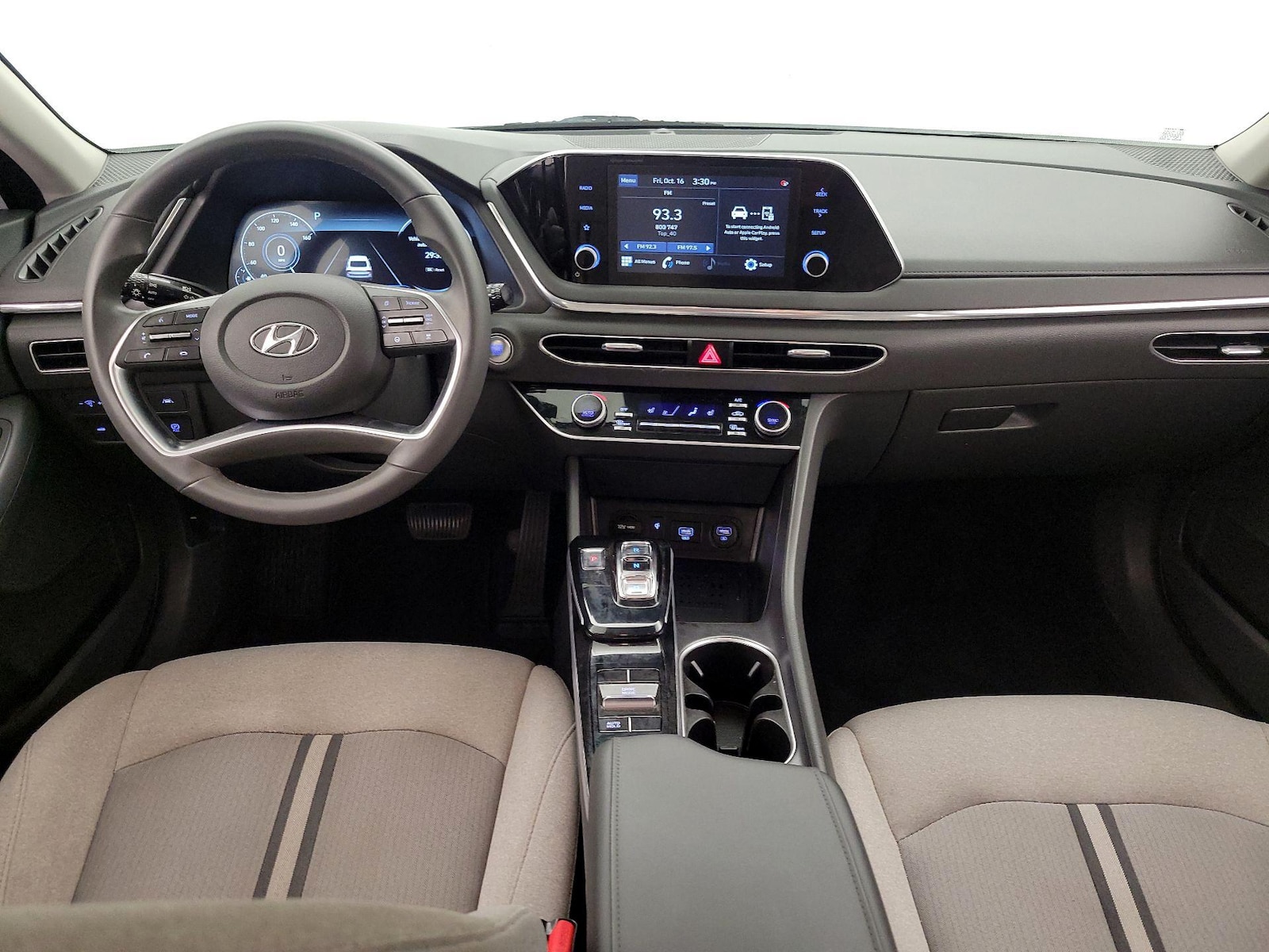 Apple CarPlay® & Android Auto™