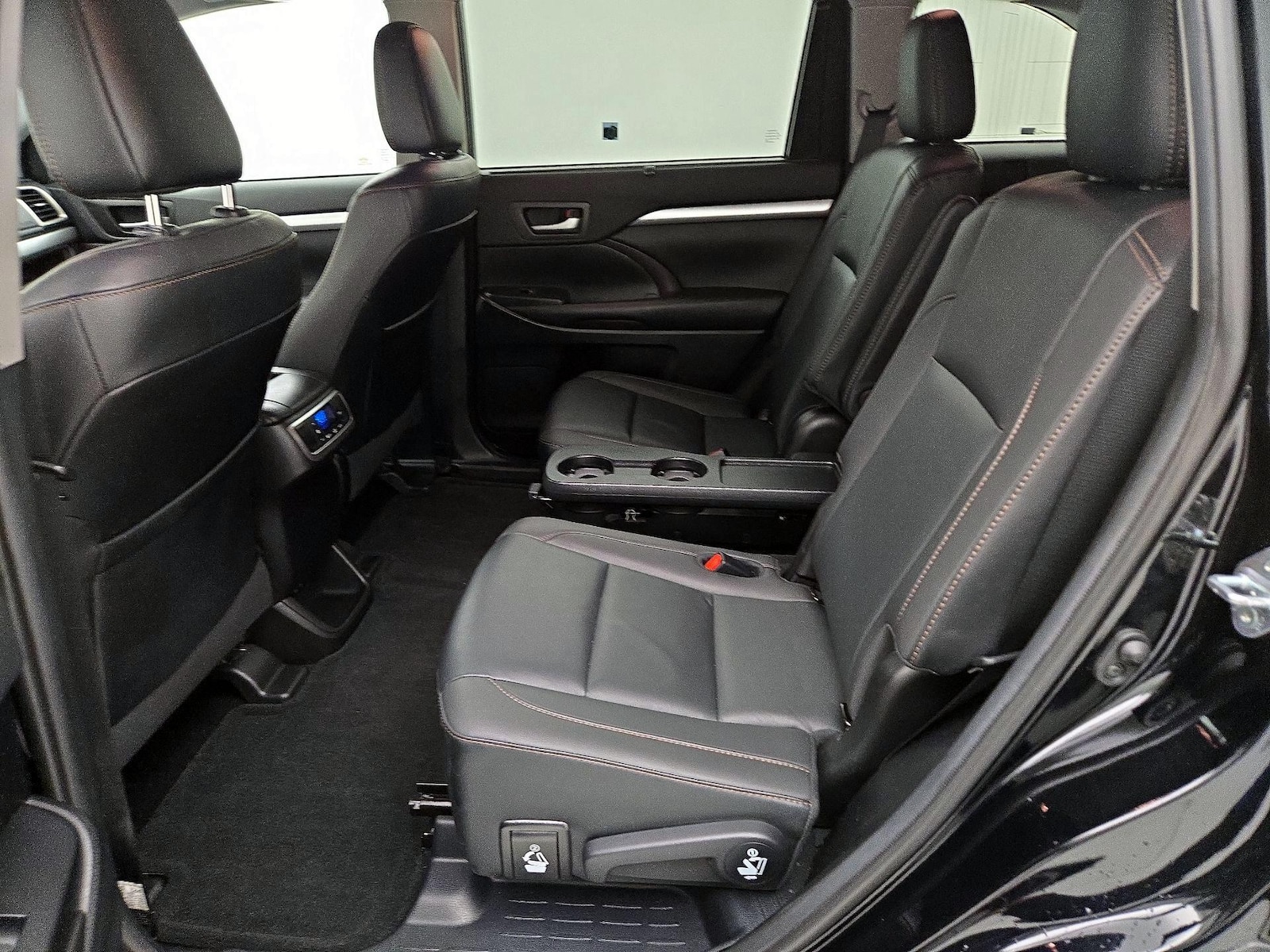 Rear Air Conditioning