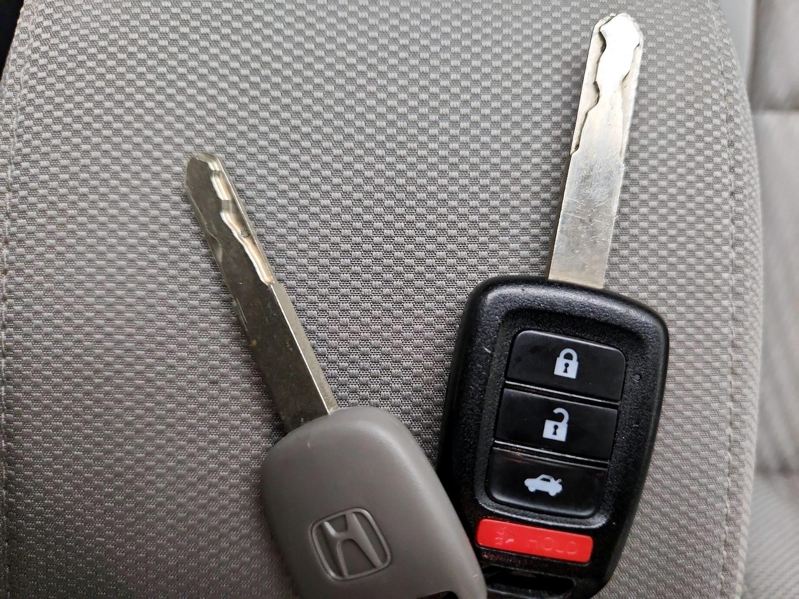 2015 Honda Civic LX - Photo 23