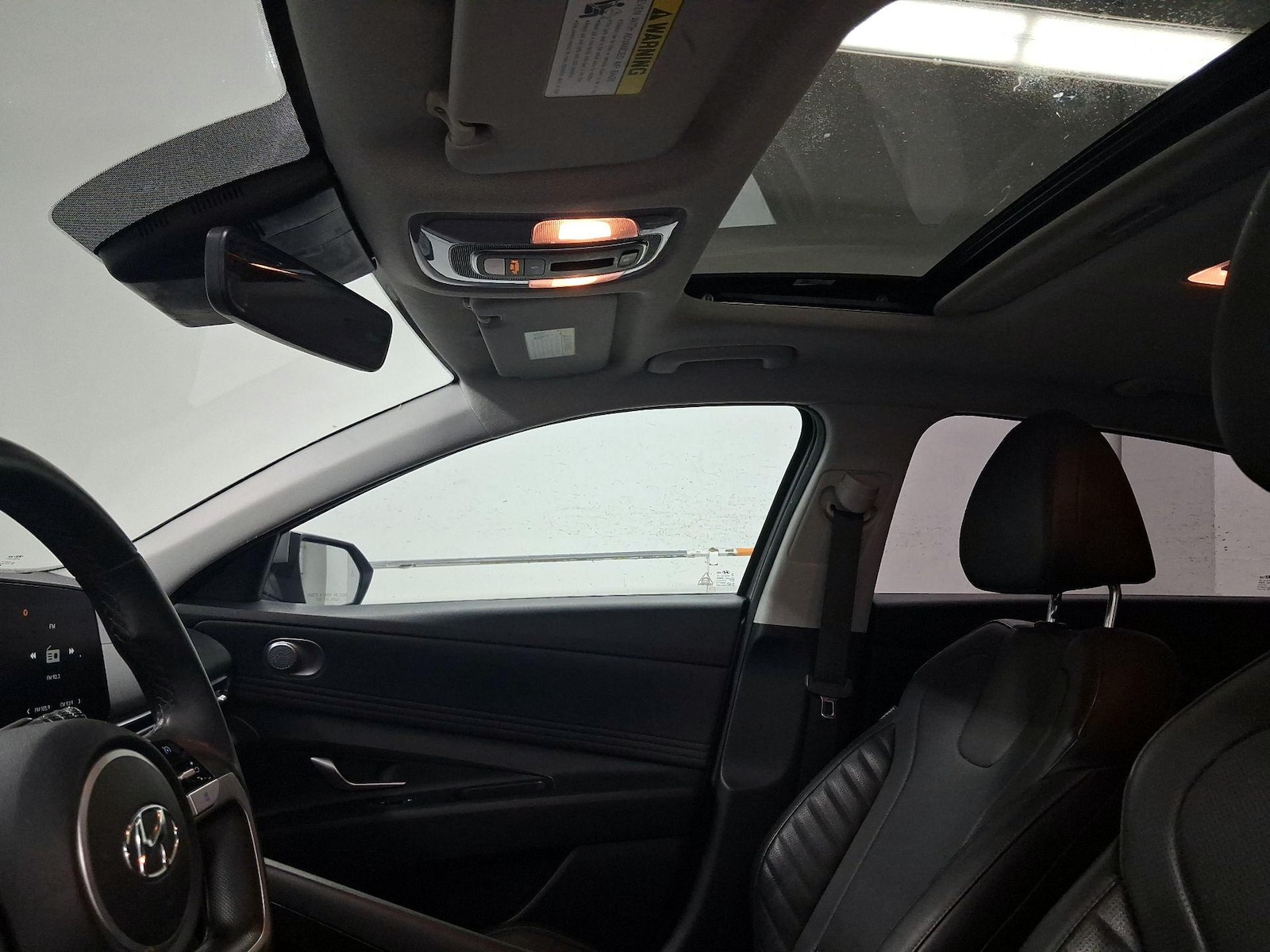 Sunroof(s) & Overhead Airbags