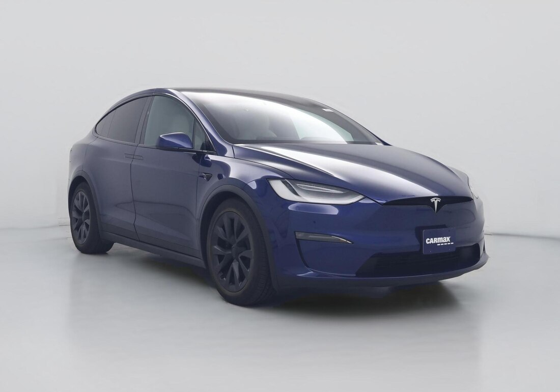 2022 Tesla Model X Long Range in Blue — CarMax photo