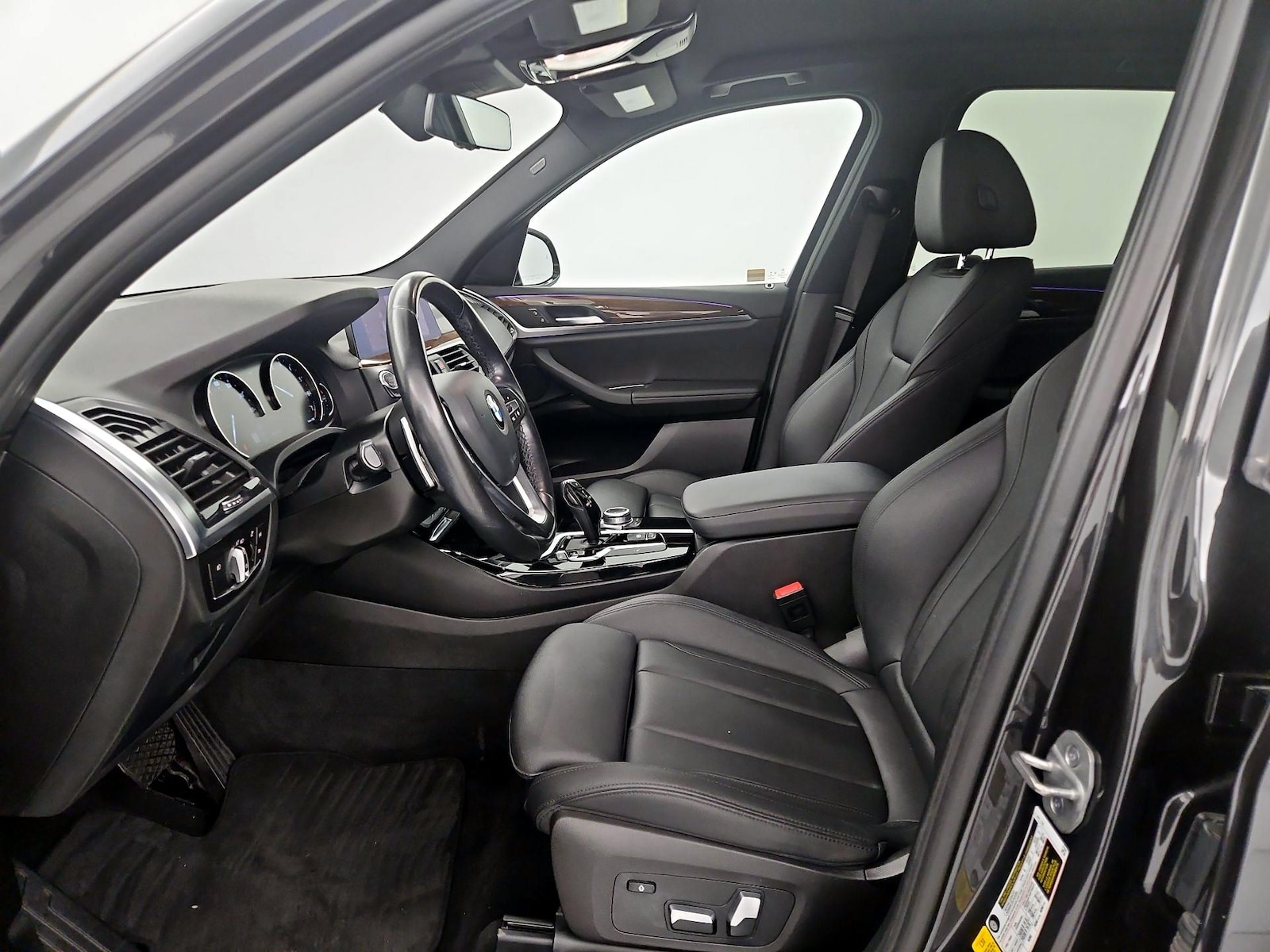Power Seat(s) & Side Airbags