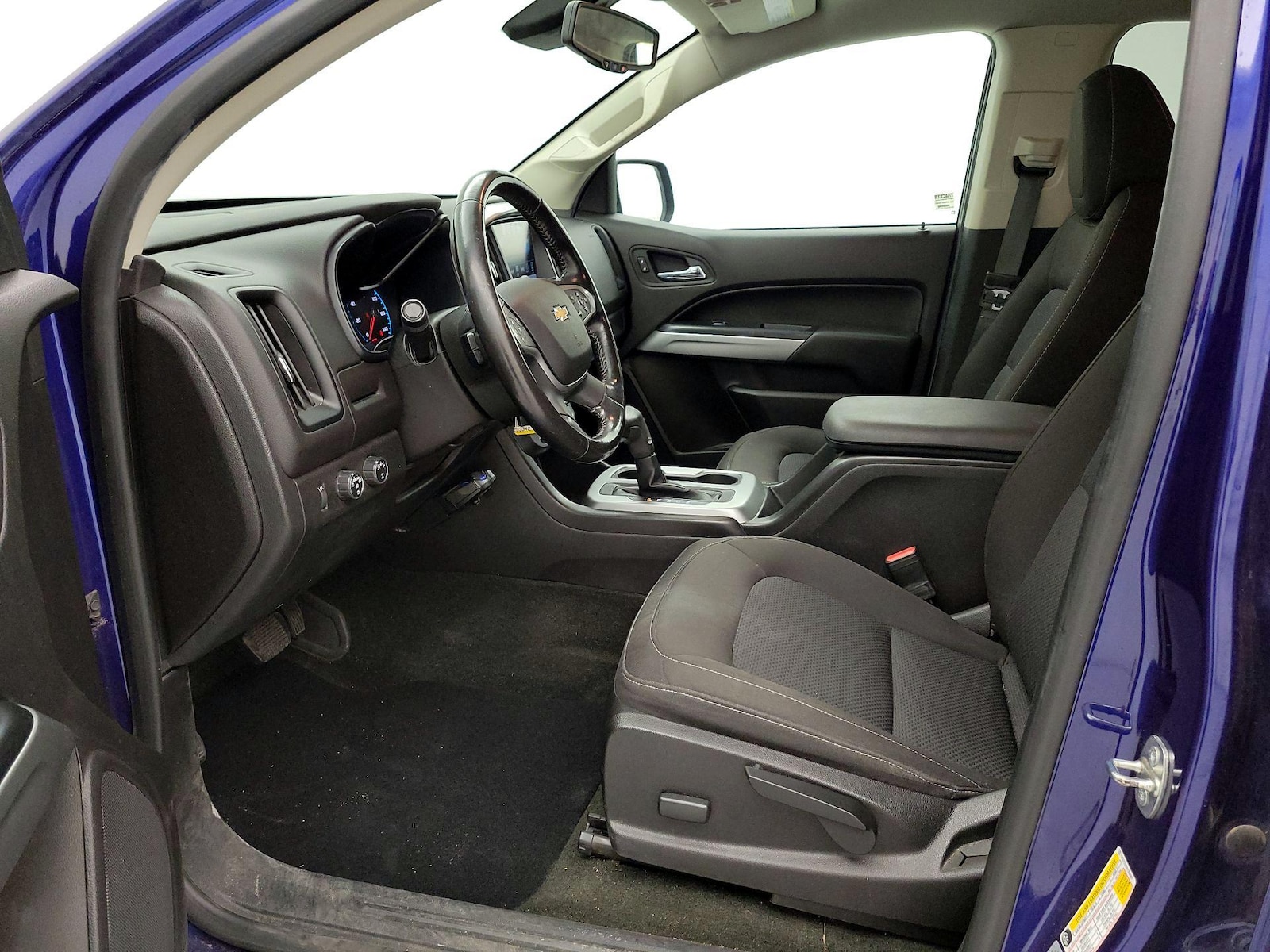 Power Seat(s) & Side Airbags