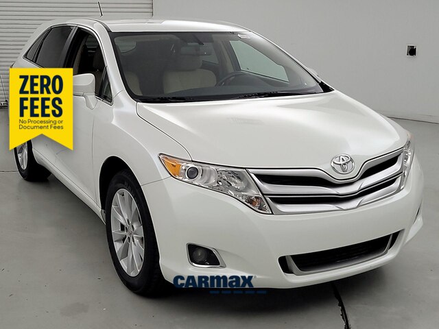 White 2015 Toyota Venza SUV / Crossover Front-Wheel Drive Automatic