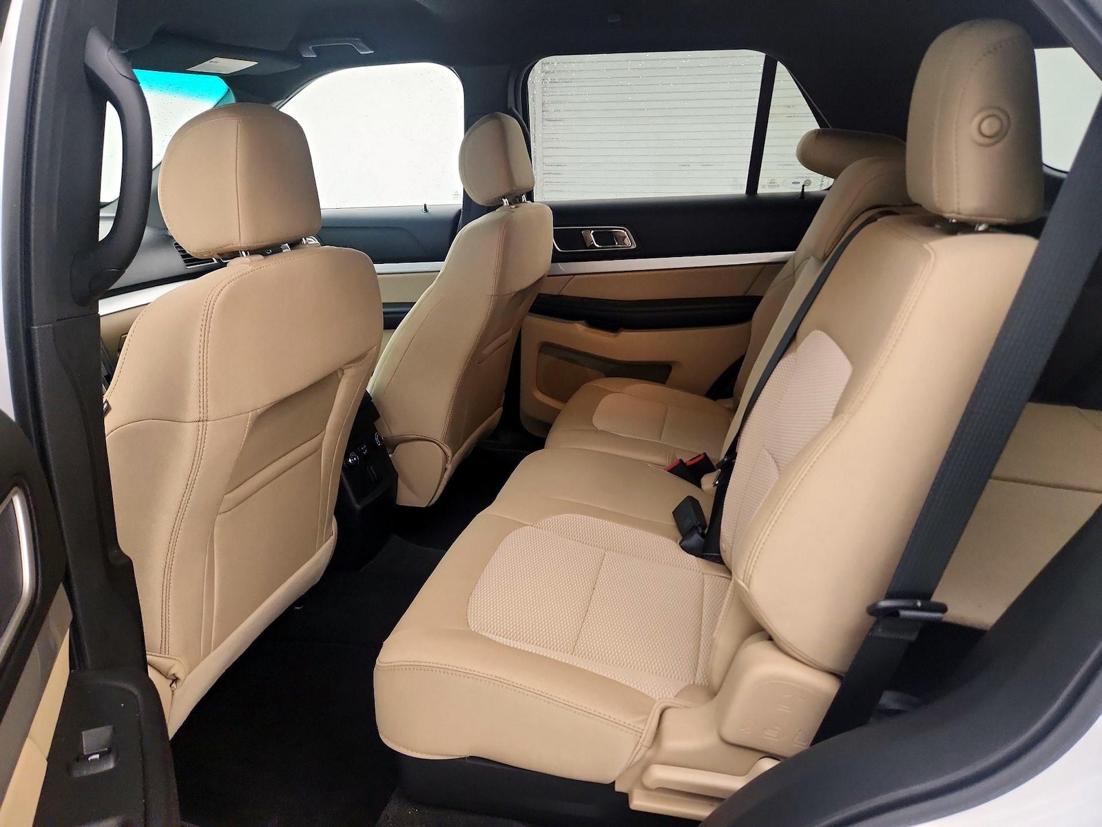 Rear Air Conditioning