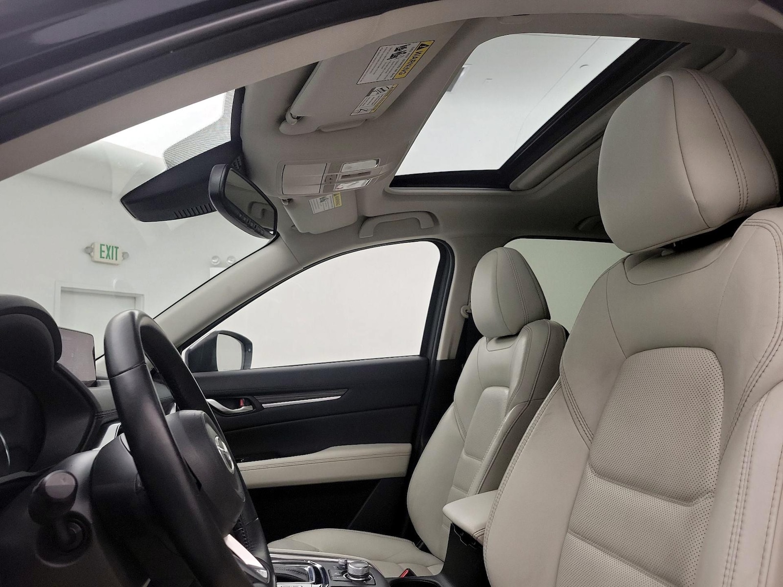 Sunroof(s) & Overhead Airbags