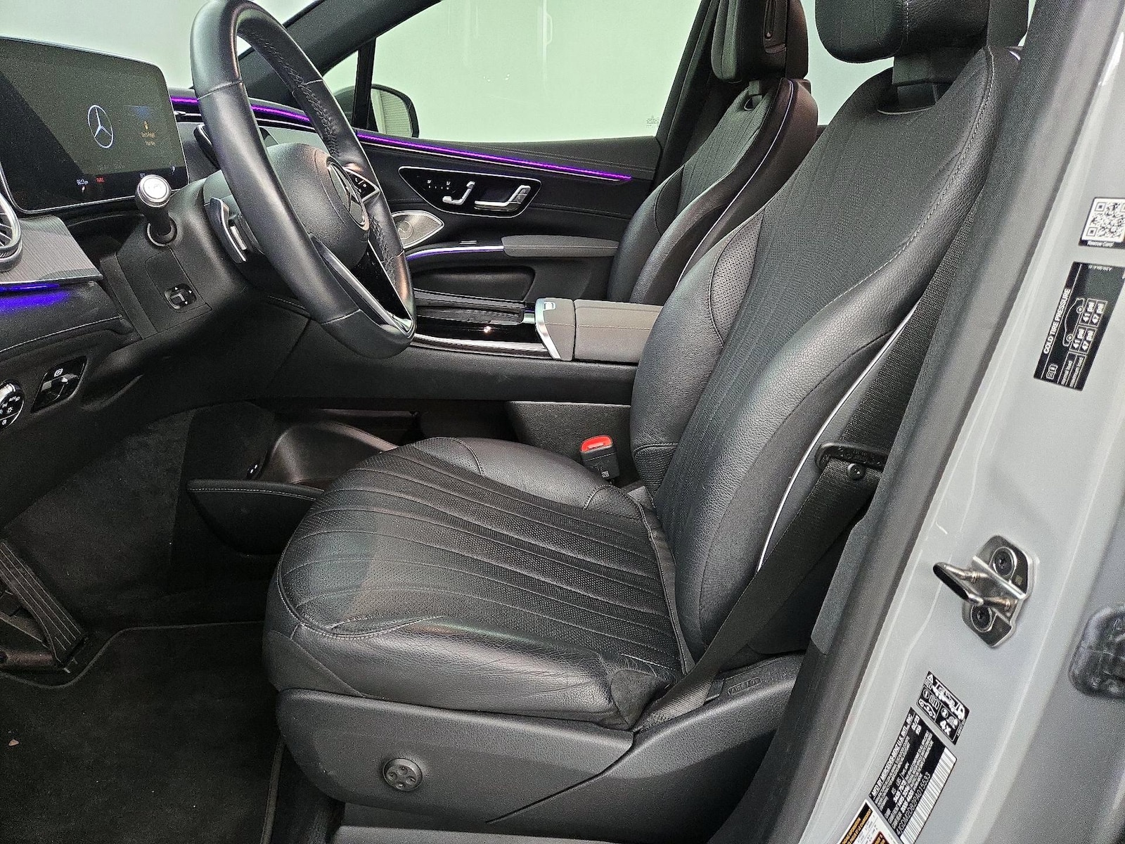 Power Seat(s) & A/C Seat(s)
